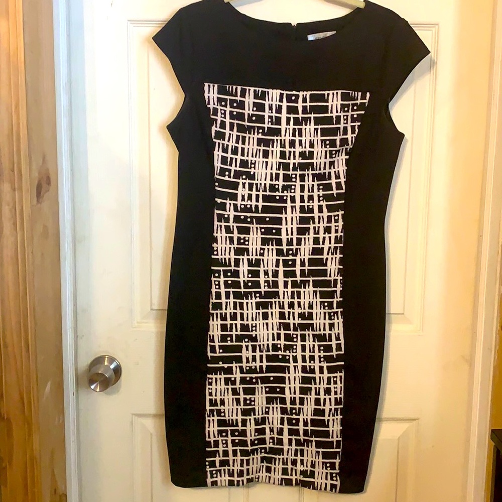 DressBarn Black and White Dress. Size 12